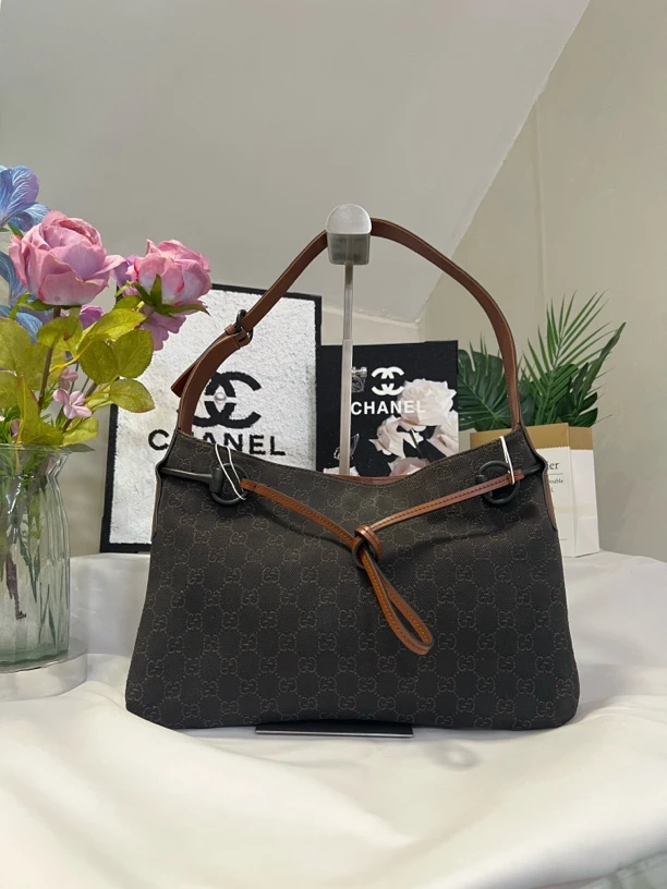 95新 GUCCI/古驰 兔兔奢/古驰单肩包/240531007