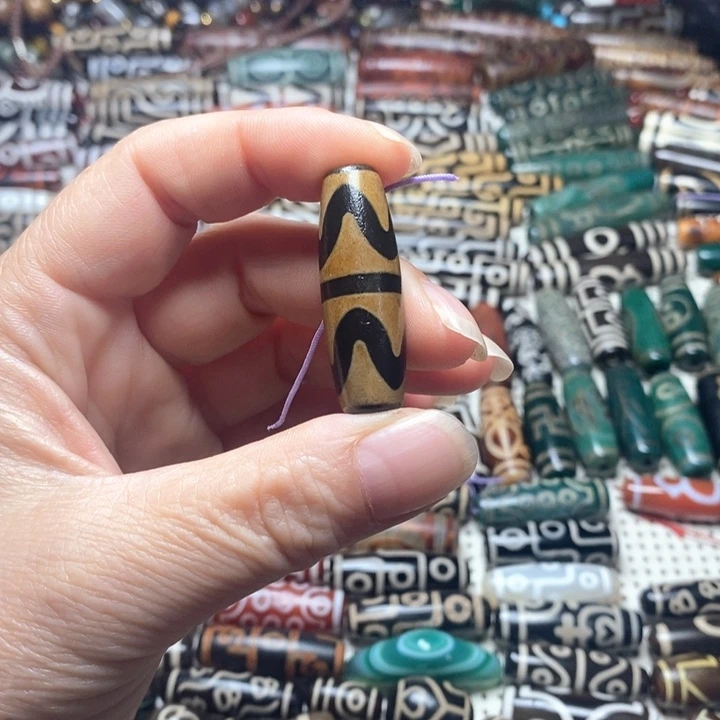 玛瑙/玉髓项圈未镶嵌