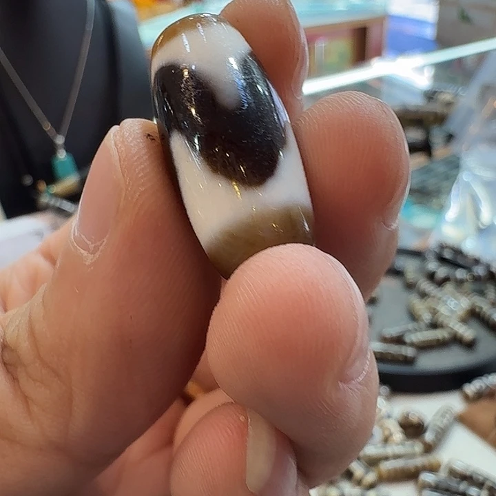 玛瑙/玉髓颈饰合金