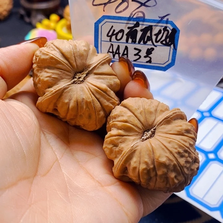 文玩核桃吊坠南瓜墩