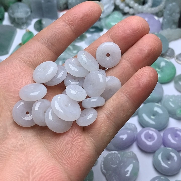 翡翠未镶嵌颈饰天然翡翠