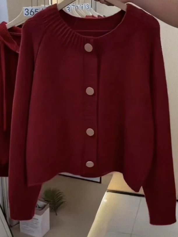 加厚圆领筒扣宽松毛衣开衫女秋冬新款时尚减龄外套针织上衣