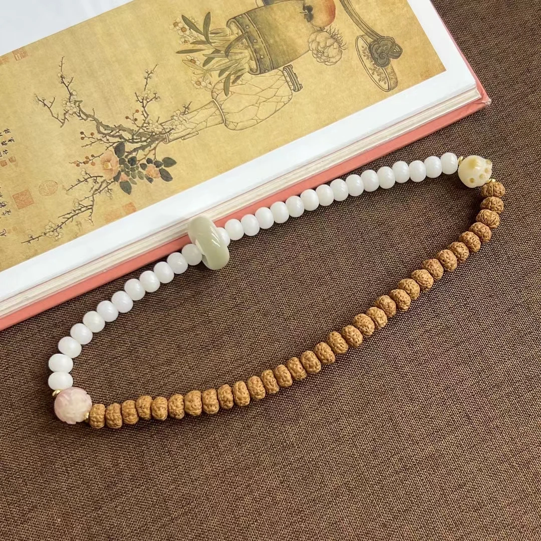 白玉菩提金刚搭配6*8mm白玉菩提、猫爪、莲花、跑环