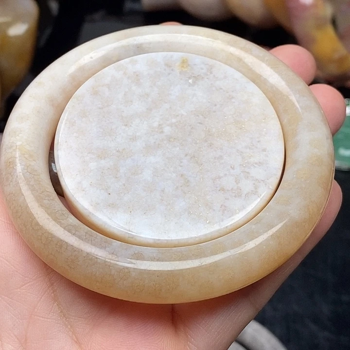 硅化玉未镶嵌颈饰58