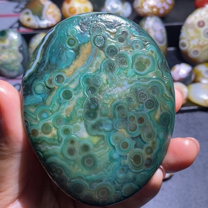 玛瑙/玉髓未镶嵌珠宝奇石29