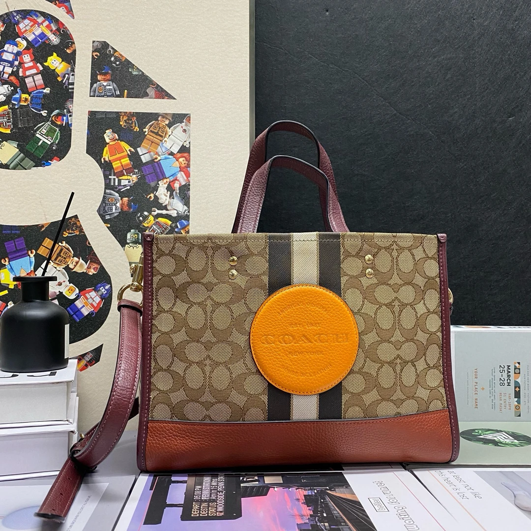 95新 COACH/蔻驰 22279斜挎包29*21