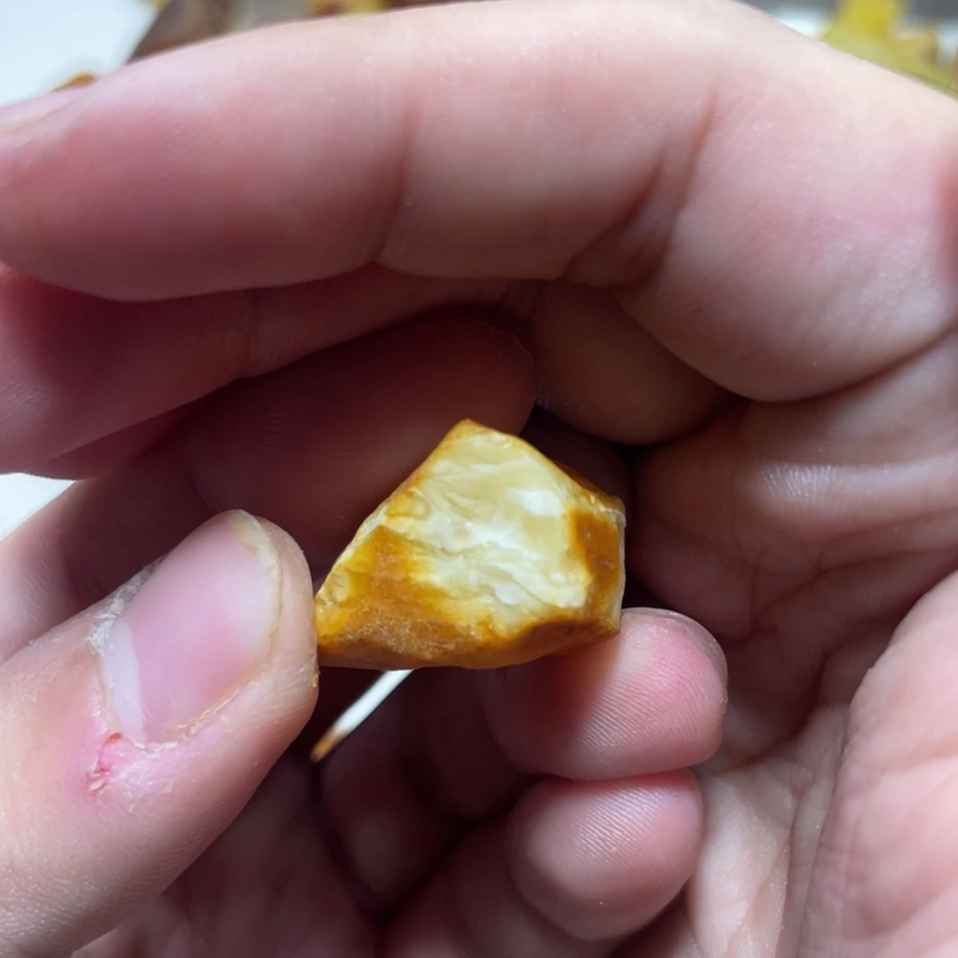 定制琥珀天然原矿