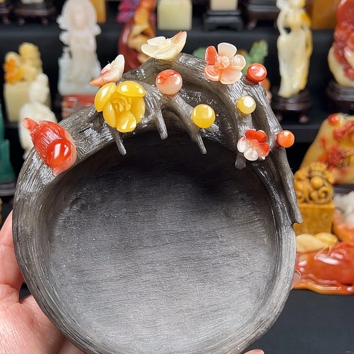 寿山石老性芙蓉石