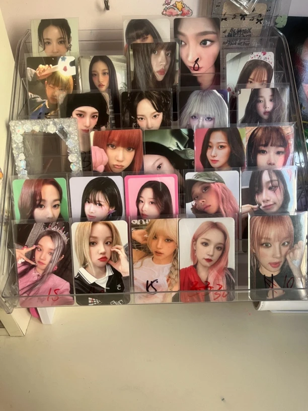 女团直拍小卡999