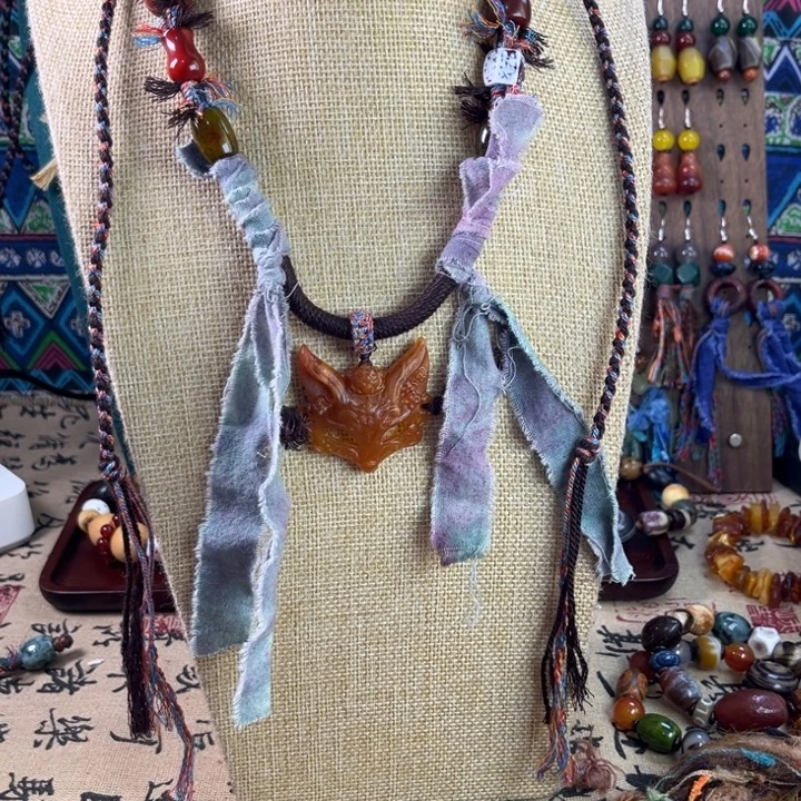 玛瑙/玉髓未镶嵌颈饰