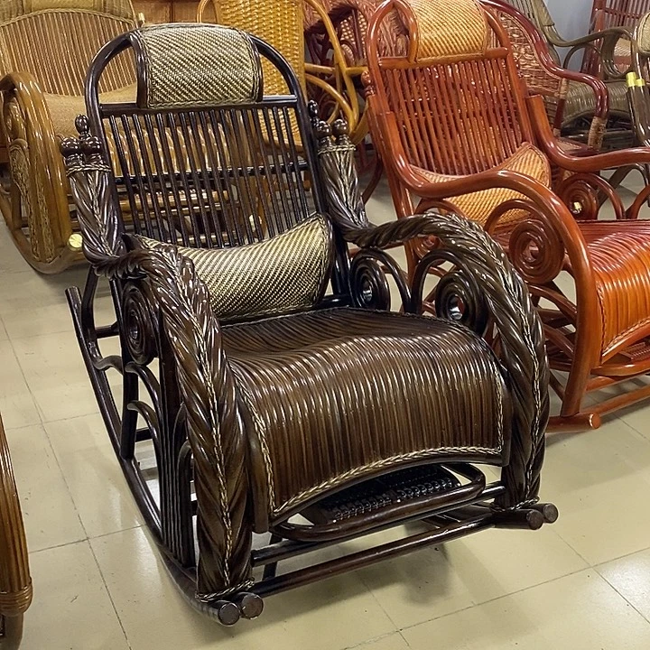 李***东藤滕王阁大号摇椅