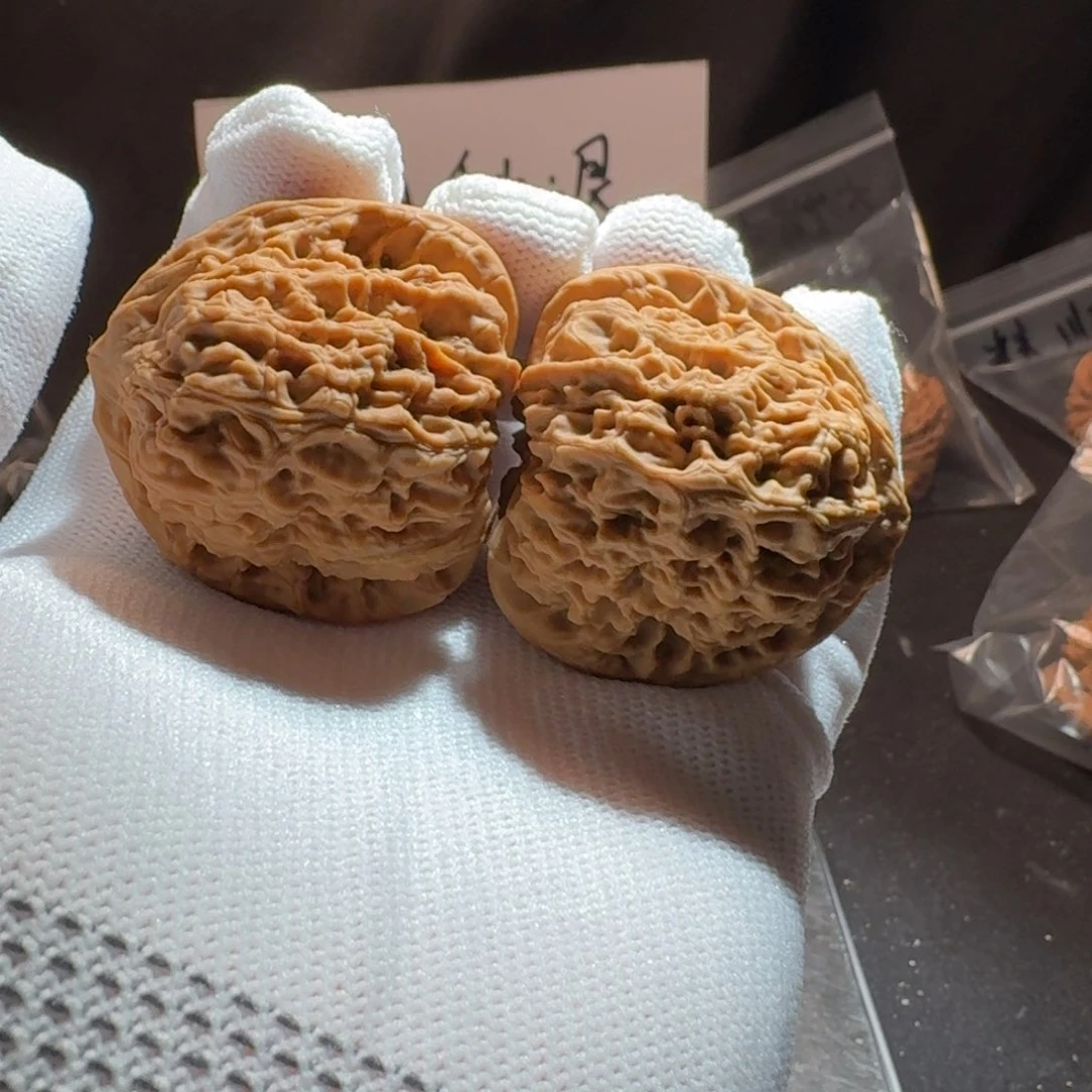 文玩核桃把件1号链接40-39-39