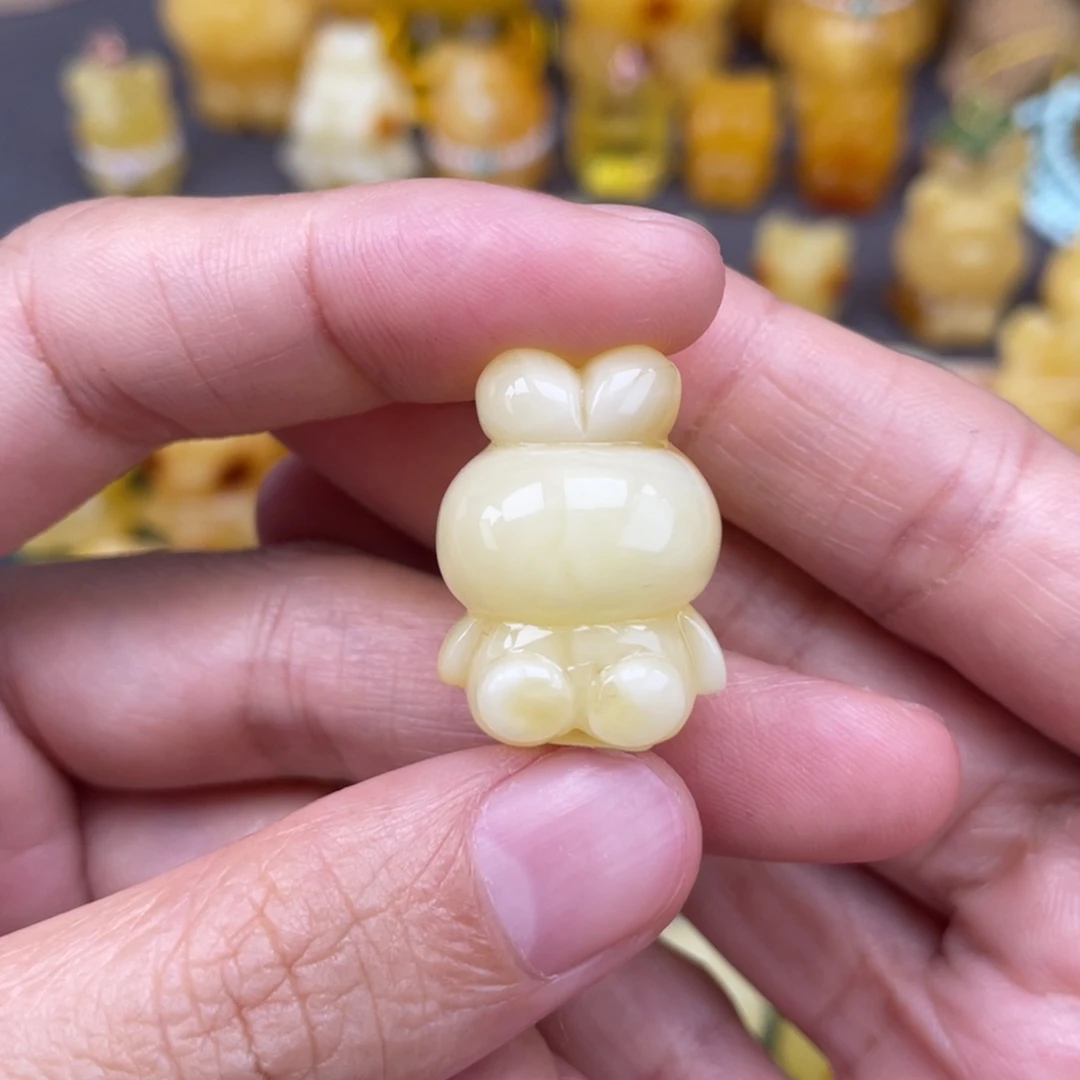 裸石琥珀未镶嵌蜜蜡