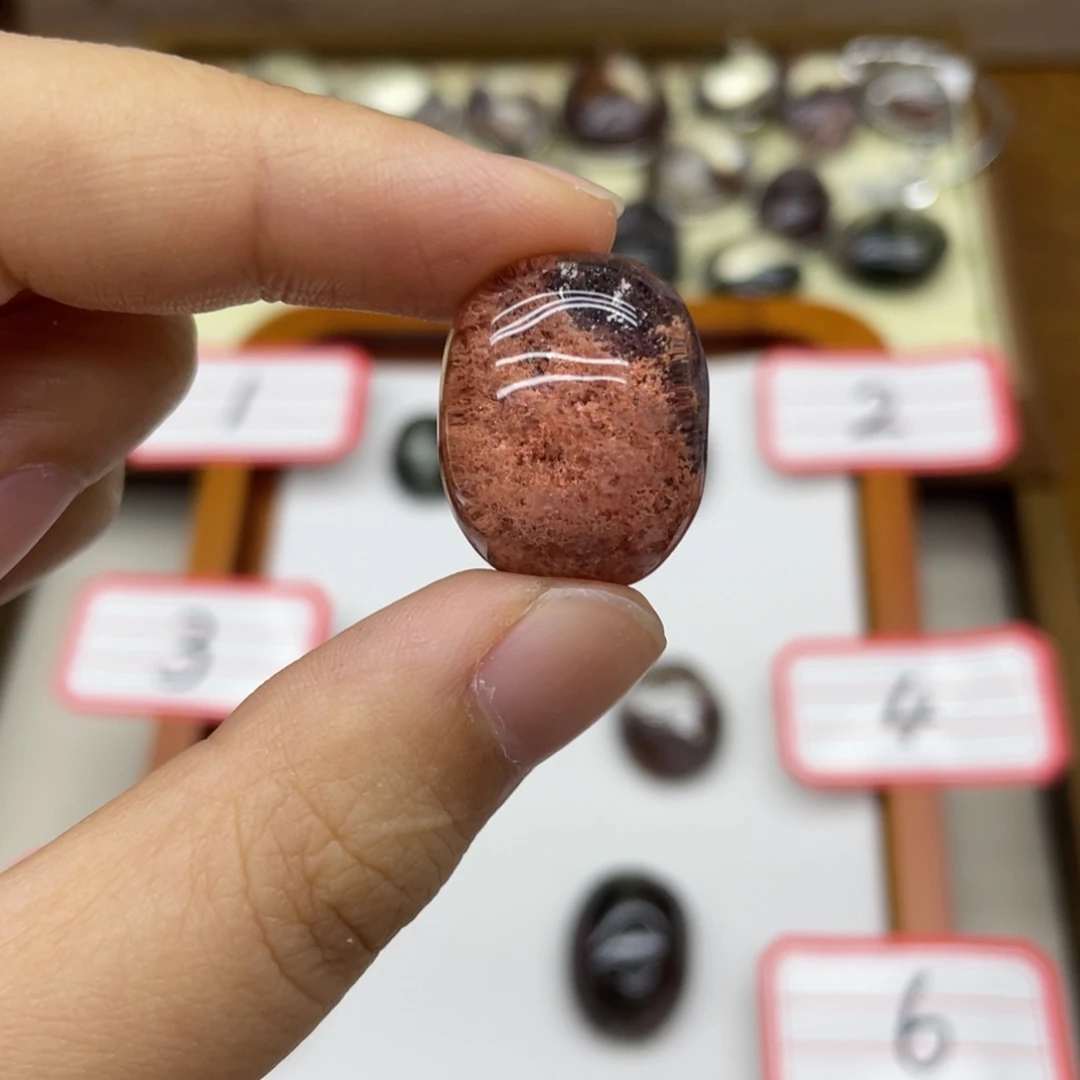 ·***玩未镶嵌颈饰水晶水晶