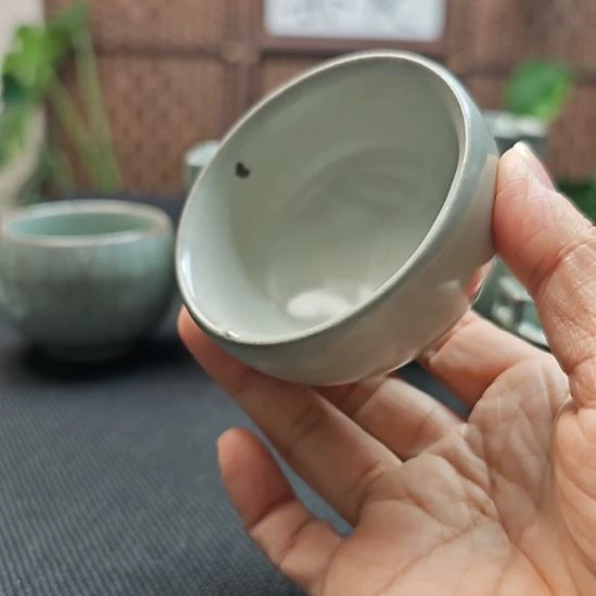 傻*傻东霞官窑无底款福利杯