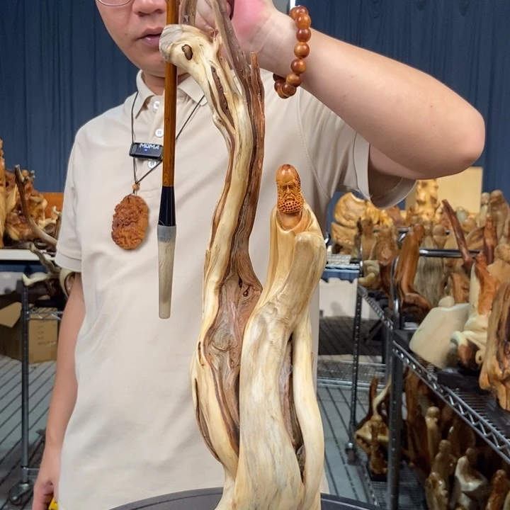 柏木（崖柏）随型摆件