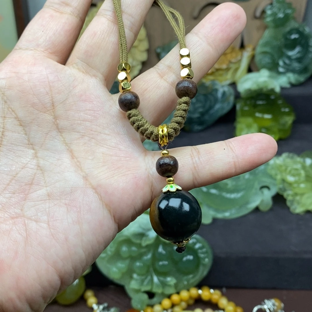 蛇纹石玉未镶嵌吊坠(赠链)