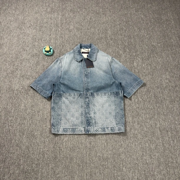 未使用 LouisVuitton/路易威登 伐木满印蓝色牛仔短袖衬衫/M码