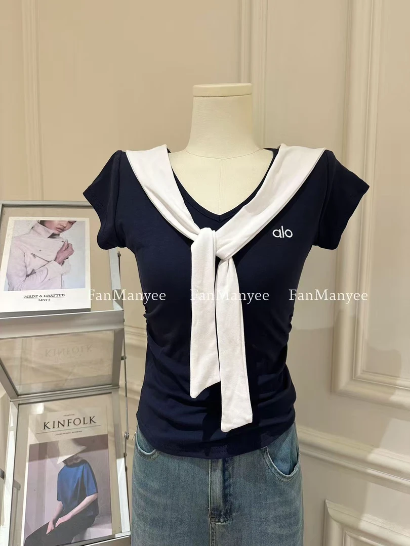 【漫步洱海】夏季V领刺绣上衣+纯色披肩修身褶皱显瘦两件套x