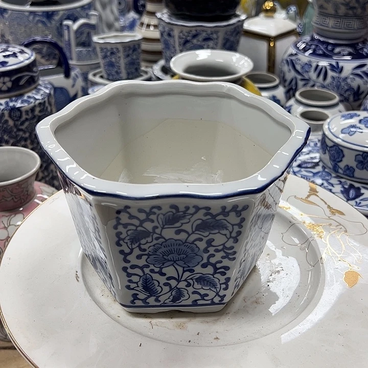 瓷片瑕疵陶瓷。。。。。。。。。。。。。。