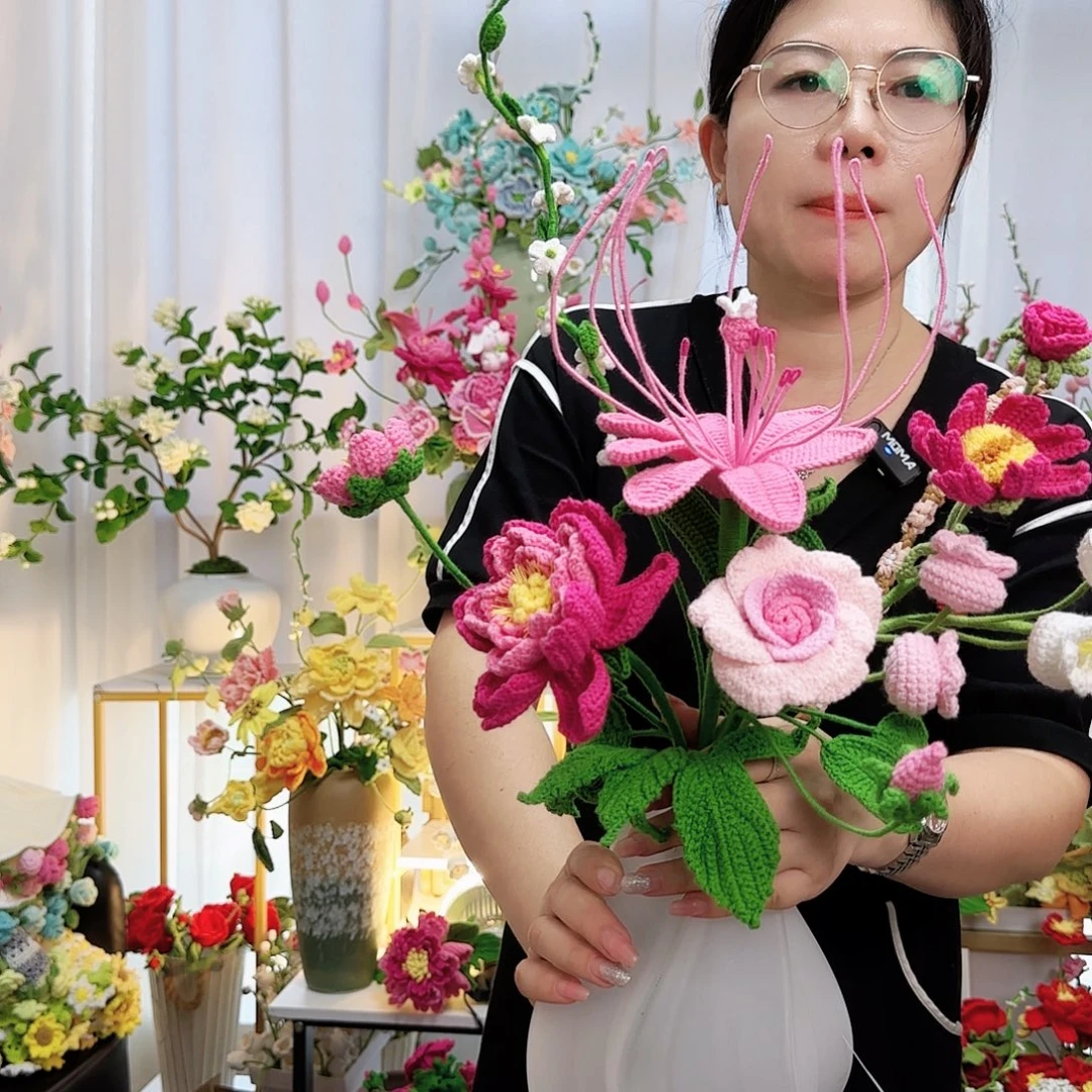 莱赛尔纤维棉手工钩织花束