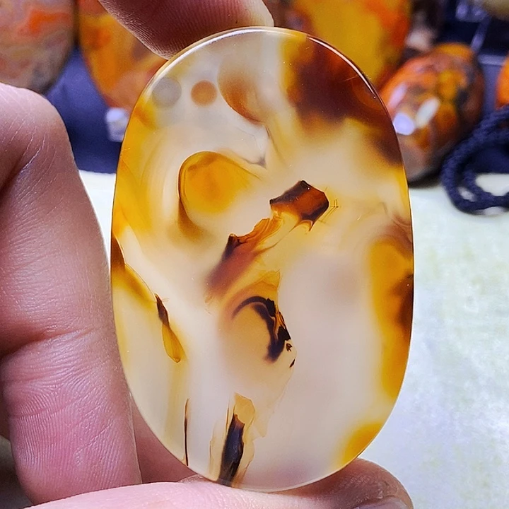 玛瑙/玉髓颈饰未镶嵌