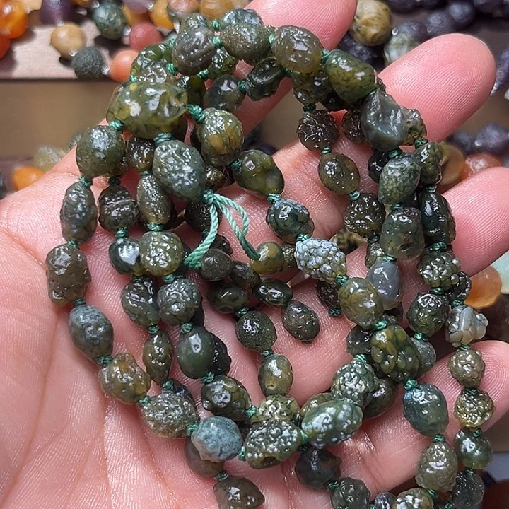 阿拉善彩玛瑙毛衣链