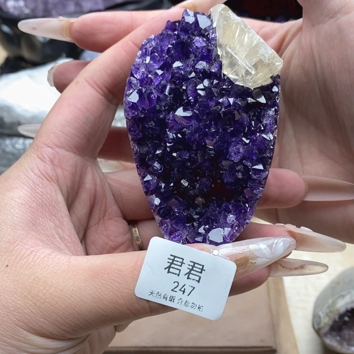 紫晶大型摆件（非配饰）未镶嵌