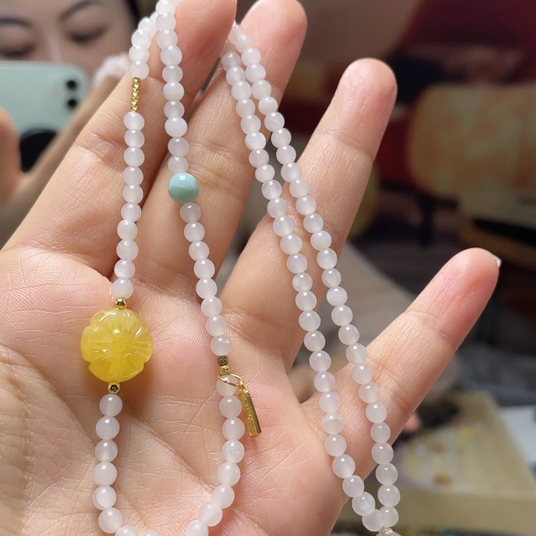 蜜蜡未镶嵌裸石项链