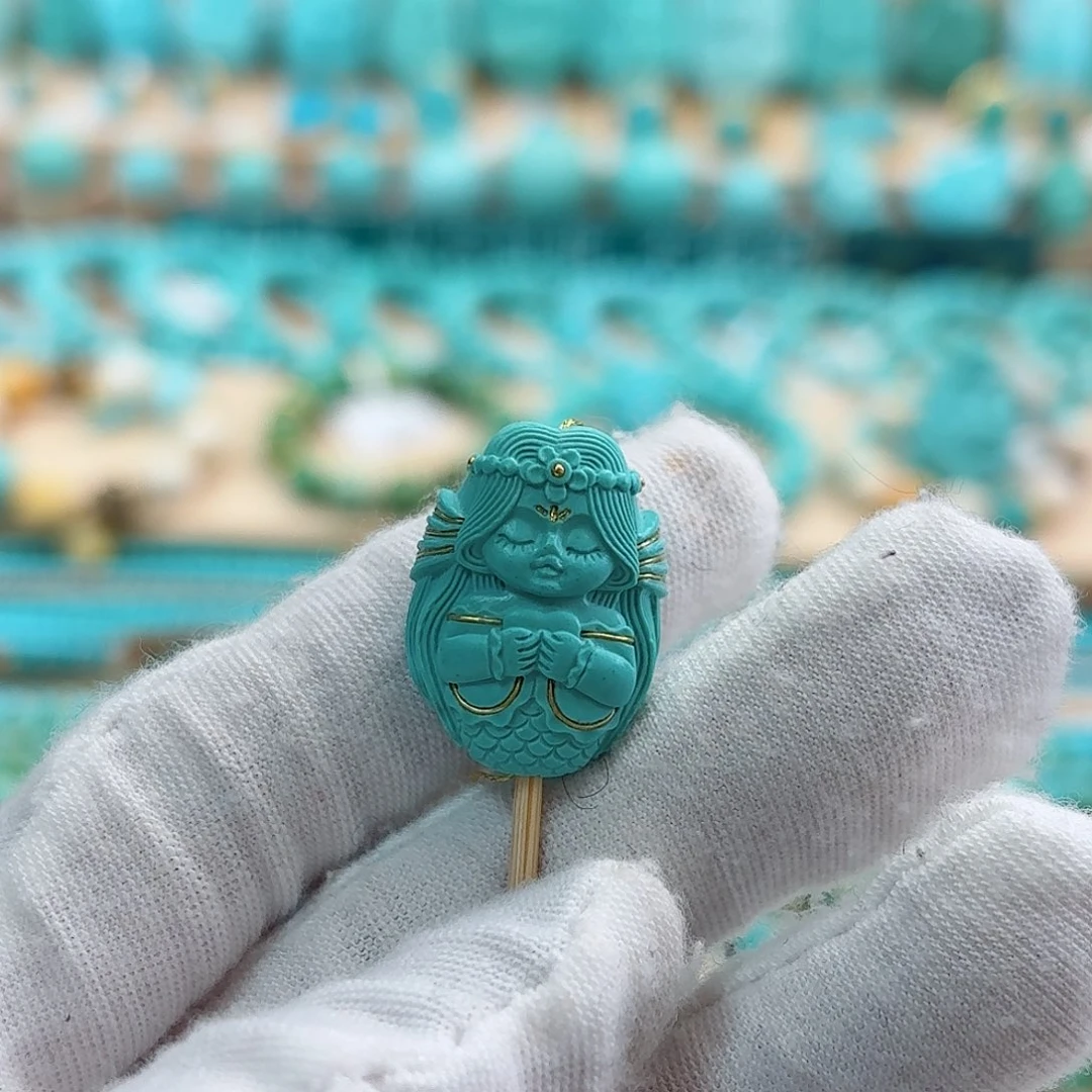 绿松石未镶嵌珠宝奇石