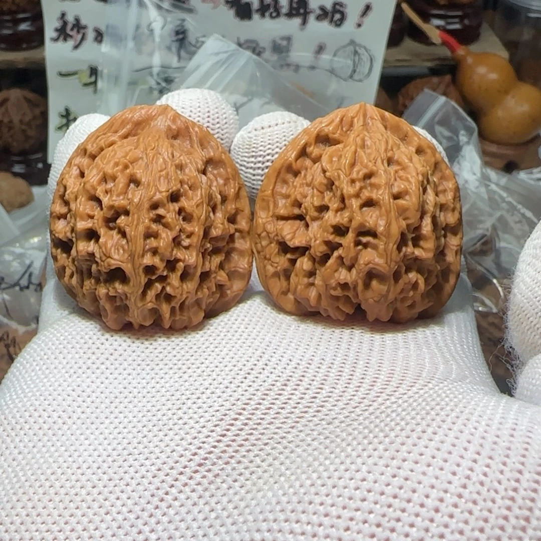 文玩核桃吊坠南疆石