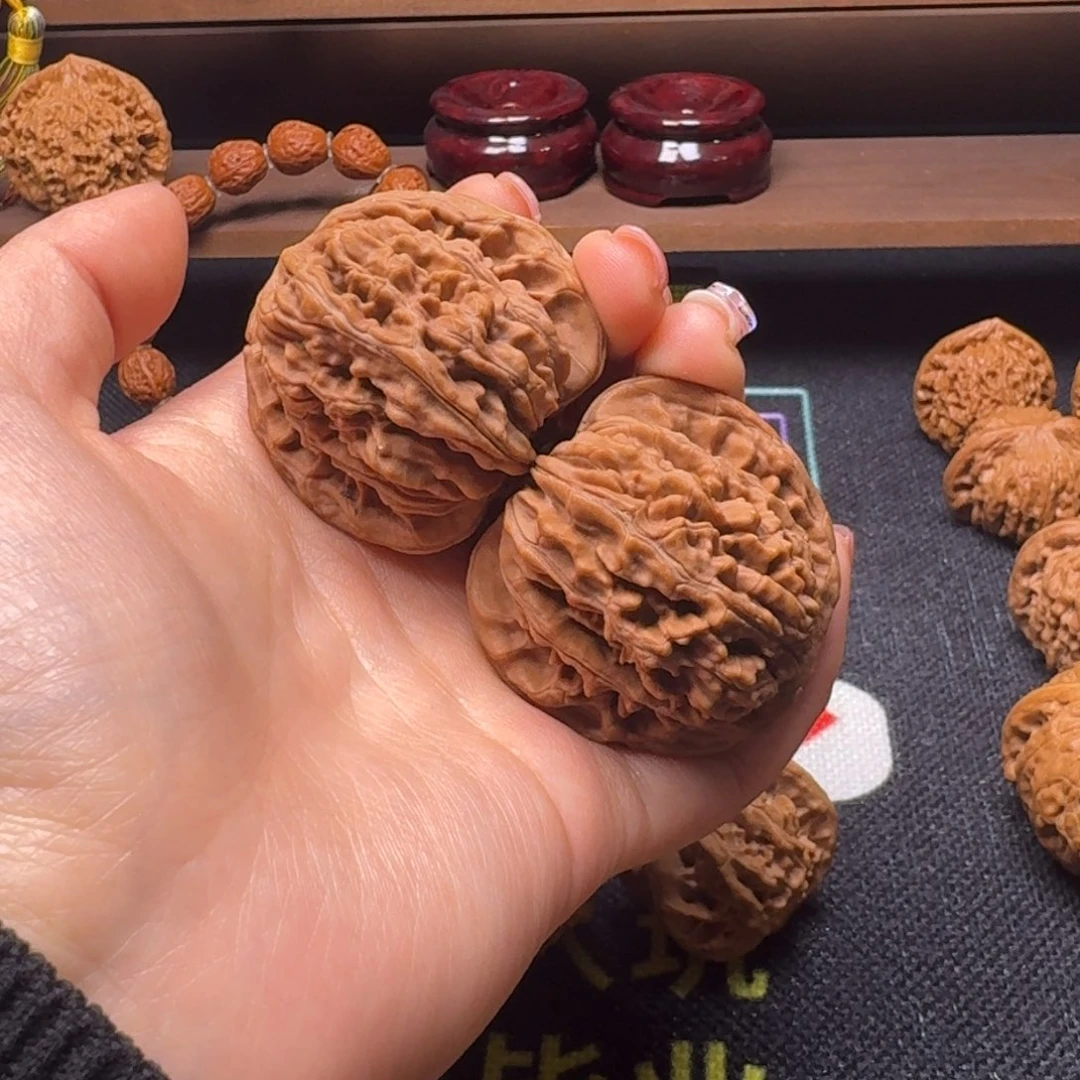 文玩核桃吊坠龘45四座楼