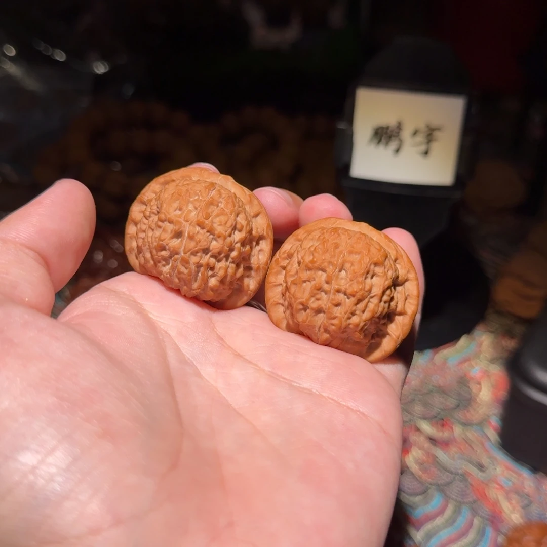 核桃把件777号40血麒麟文玩核桃