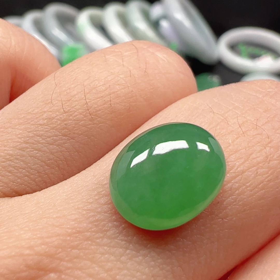 翡翠未镶嵌耳饰蛋面