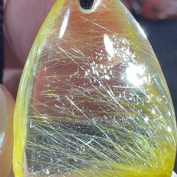 流***i颈饰水晶未镶嵌我
