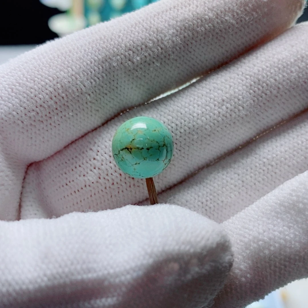 陈***静未镶嵌绿松石珠宝奇石