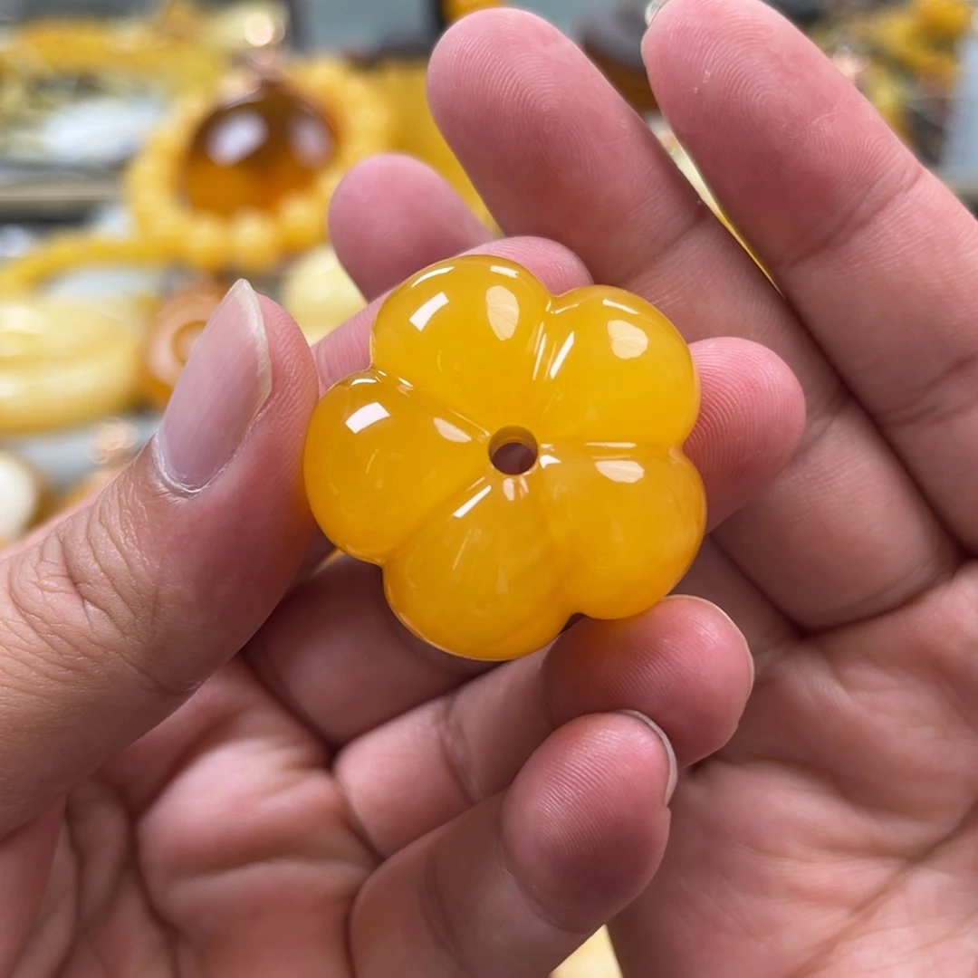 未镶嵌蜜蜡珠宝奇石