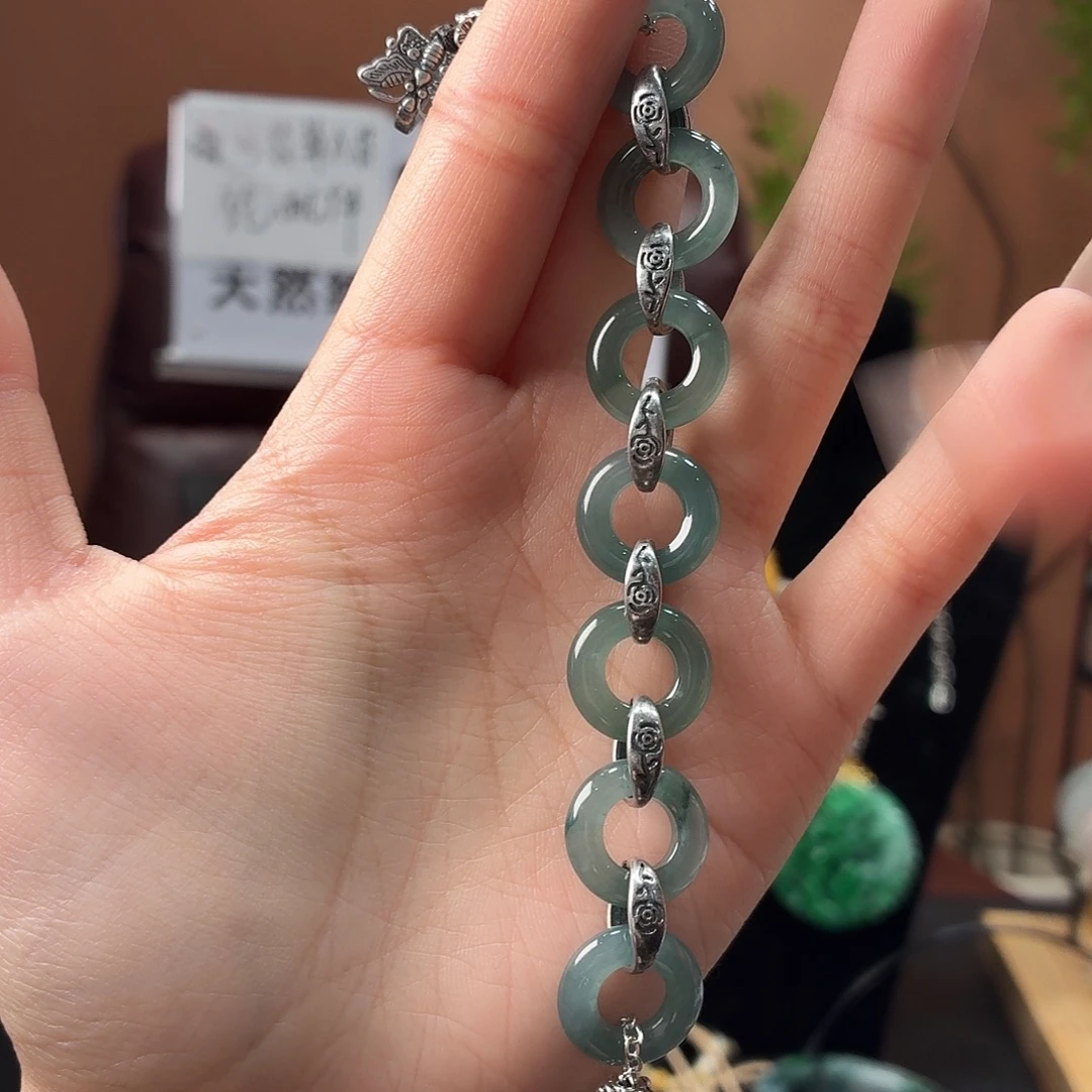 翡翠未镶嵌耳饰手串