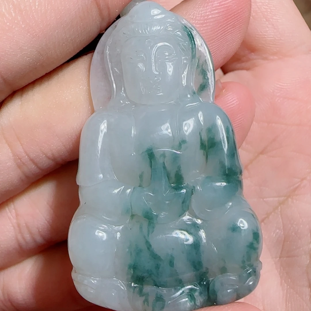 颈饰未镶嵌翡翠观音