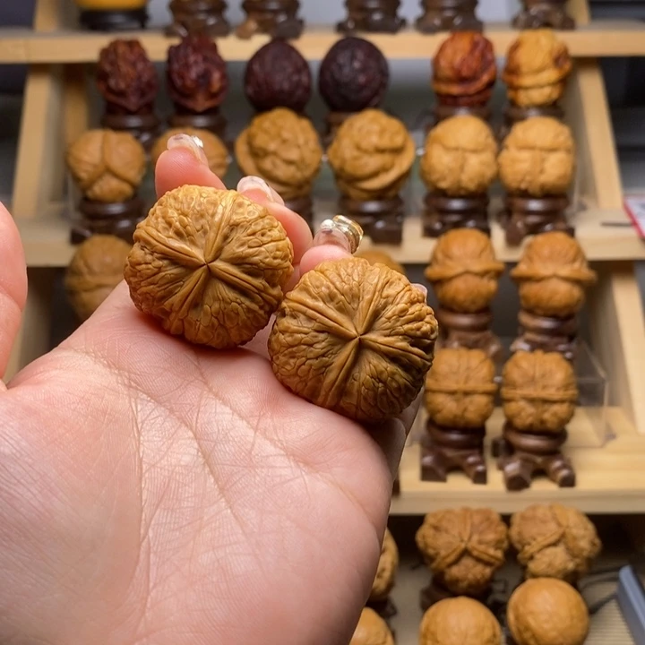 文玩核桃吊坠34聚宝盆四棱Y23