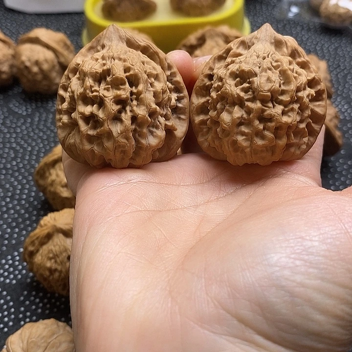 文玩核桃吊坠官帽42