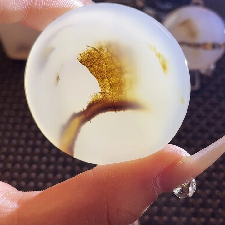 用***2玛瑙/玉髓未镶嵌颈饰