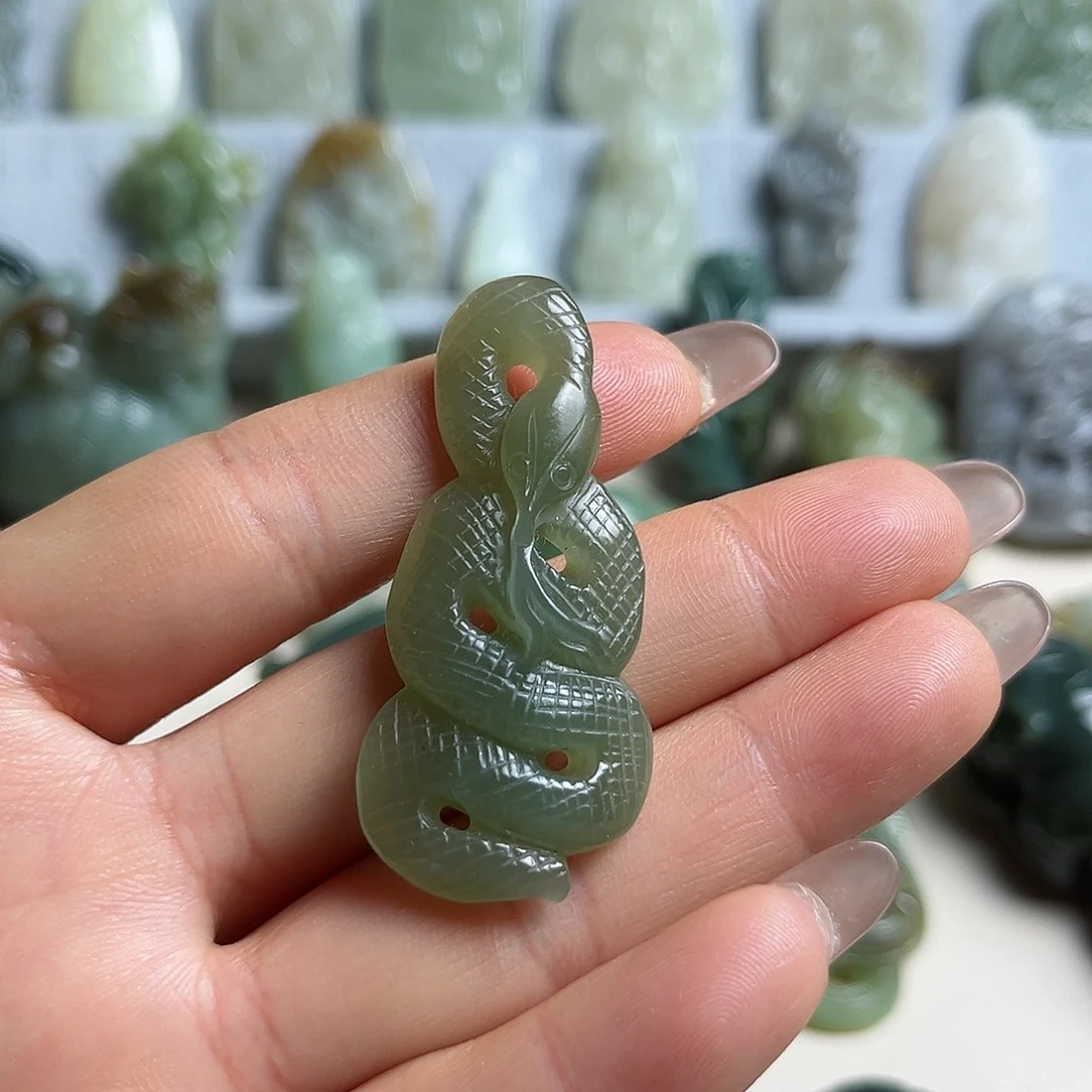 和田玉未镶嵌挂件