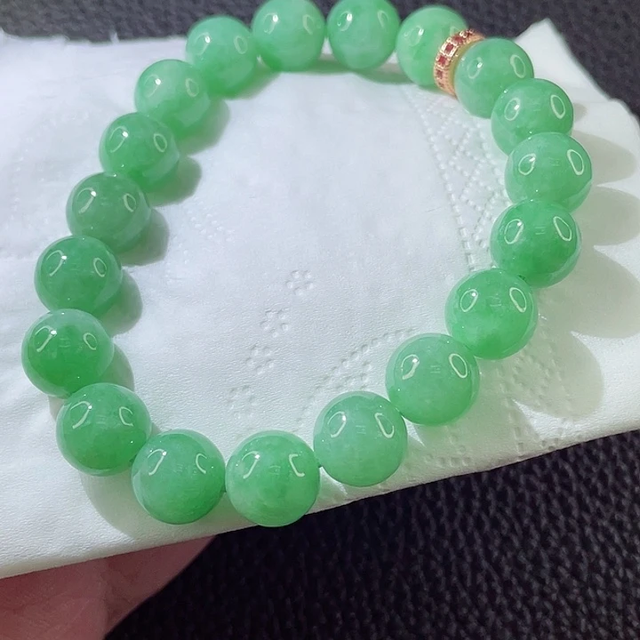 翡翠手链未镶嵌翡翠