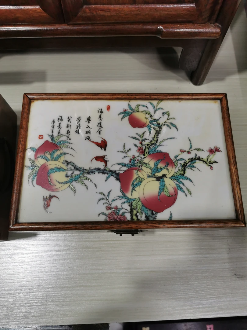瓷板画寿桃储物盒首饰盒