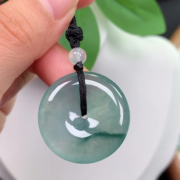 翡翠未镶嵌颈饰平安扣26.5x5.1mm