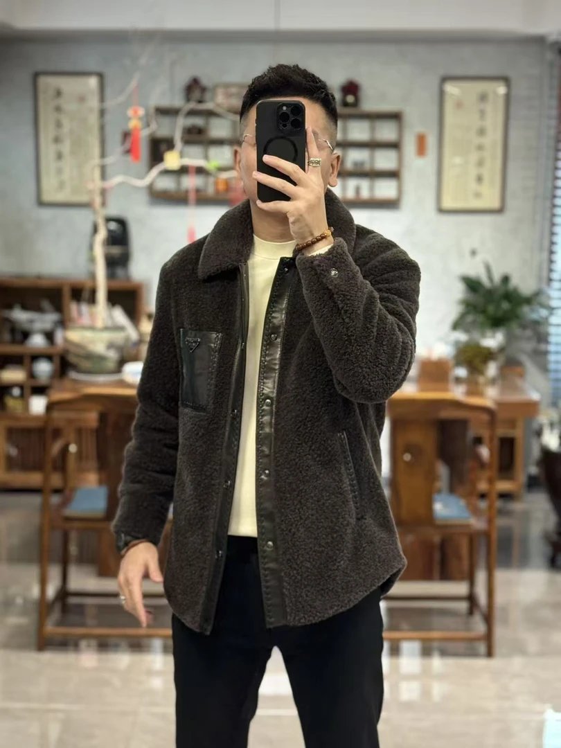25086欧货冬季时尚高端【羊毛内胆】拼羊皮翻领男士羊毛外套