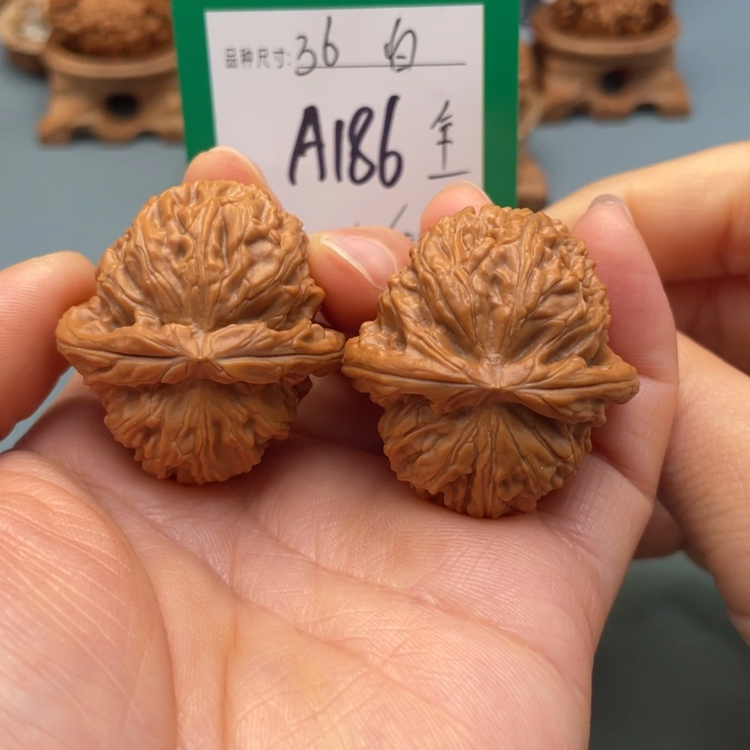 桃核把件文玩核桃