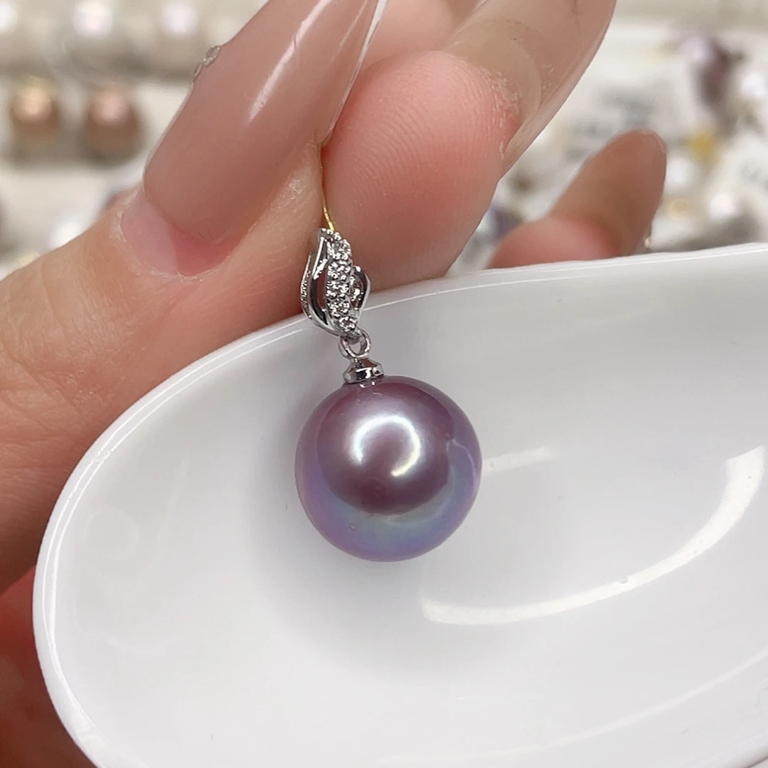 淡水珍珠吊坠(赠链)未镶嵌