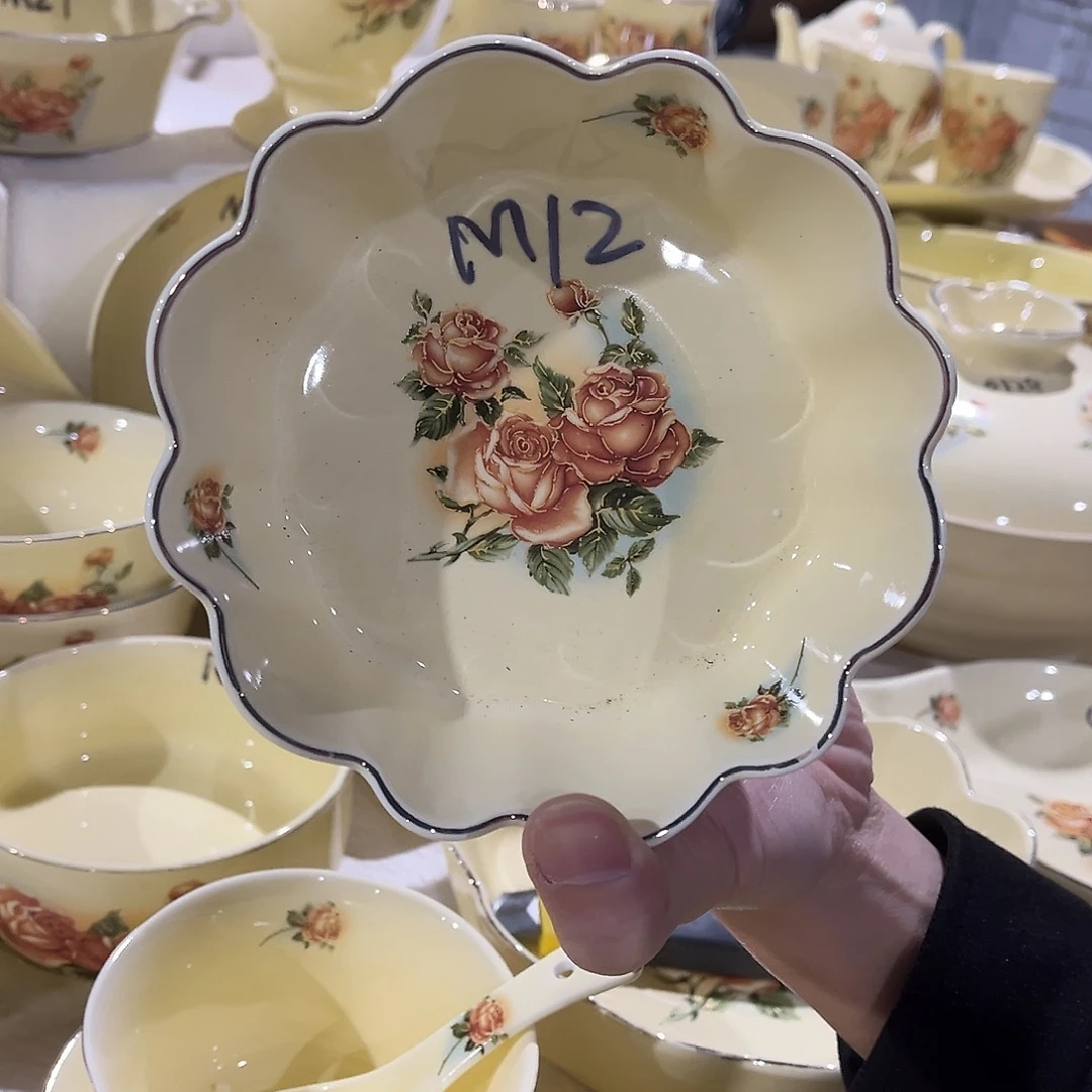 星博汇陶瓷有限公司2个